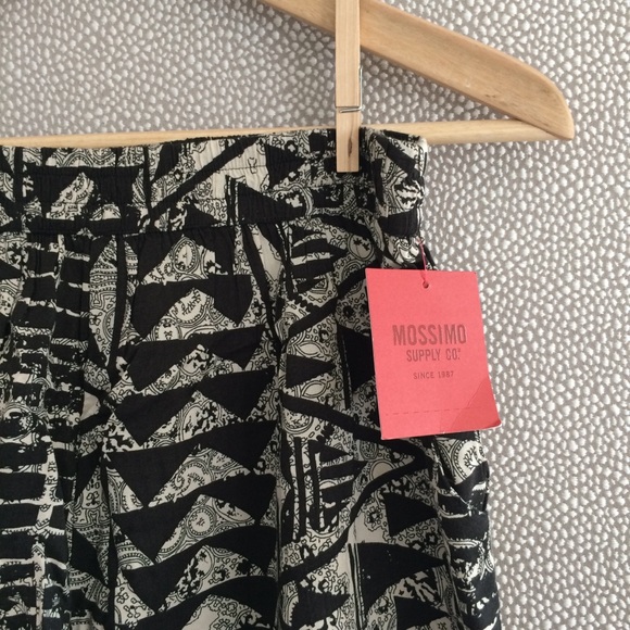 M Mossimo Elastic Waistband Bohemian Shorts NWT - Picture 4 of 7